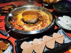 -谭鸭血老火锅(万象九宜城店)