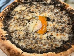 黑松露披萨-IL TEATRO 精品意大利餐厅