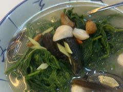 -明本湛江鸡•海鲜小厨(陈家祠店)