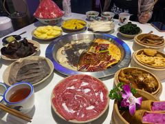 -卤校长重庆火锅(国兴店)
