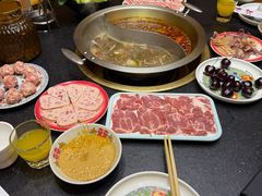 -沸炉重庆老火锅(军事博物馆店)