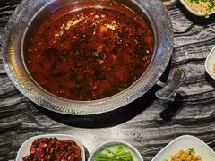 -老船舫·现做活鲜鱼馆(东郊记忆店)
