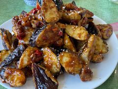 焦糖茄子牛肉粒-桃子餐厅·天津菜(红星路直营店)