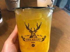 -THE ALLEY 鹿角巷(华润万象城店)