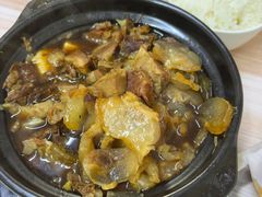 -赵家牛肉砂锅(台西三路店)