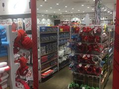 -名创优品(北京新中关购物中心地铁层店)