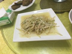 -天目湖刘老四农庄