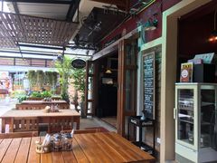 -Phensiri Thai Restaurant