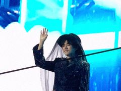 -上海体育场