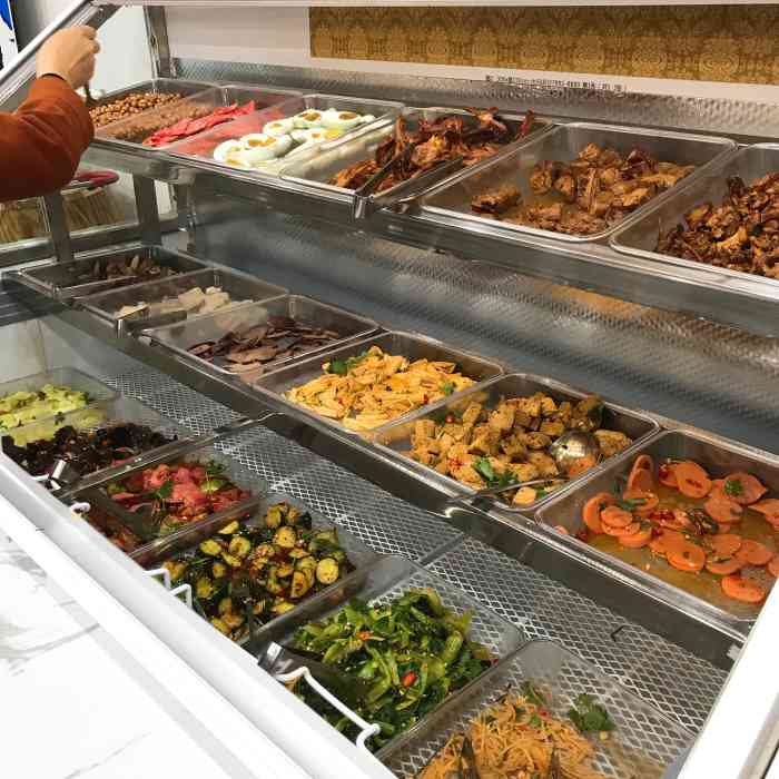 新年三十自助水饺-"28元自助饺子,十个品种可选,有荤有素,.