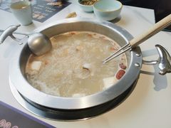 -马家斑.鲜鱼火锅(松湖万科店)
