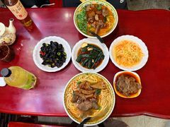 -金杨拉面王小吃面馆·牛三宝面·红烧牛肉粉