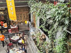 大堂-蔼若春.传承三十年云南菜(金碧公园店)