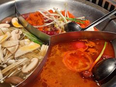 -辣伍鲜毛肚老火锅(元一店)