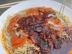 -德元兰州纯汤牛肉面