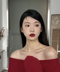 -明天见·化妆造型工作室