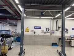 -杭州中沃沃尔沃4S店(滨江区店)