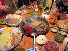 -周小明火锅(黑金冠社区店)