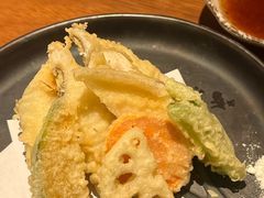 紫苏银鱼卷天妇罗-加奈日本料理