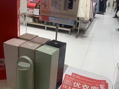-优衣库(上海金桥国际商业广场店)