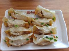 牛肉鍋貼-小姜锅贴(凤凰街店)