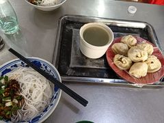 -高师傅特色米粉汤包(建设路店)