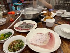 -正能量脆肉鲩火锅