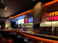 -YUE·6·西式融合餐厅(外滩六号店)
