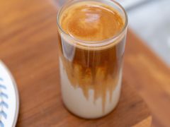 -Line 咖啡(石厦花园店)