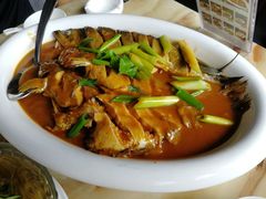 大连小船焖鱼-小船渔村•大连菜•大连焖鱼(明泽街店)