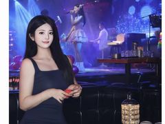 -喜鹊音乐酒馆(西街店)