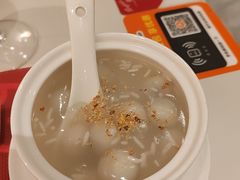 -滩外滩·本帮江浙菜(新天地店)