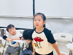 -蓝话筒·少儿成人演讲口才·主持朗诵·戏剧表演(大华第一坊店)