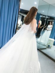 -艾米丽婚纱礼服