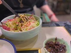 老北京炸酱面-京味斋·北京烤鸭(北京南站洋桥店)