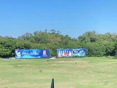 -麓湖高尔夫球俱乐部