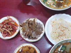 -金杨拉面王小吃面馆·牛三宝面·红烧牛肉粉