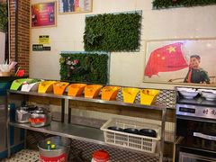 -钢管厂五区小郡肝串串香(奥克斯广场锦城万达店)