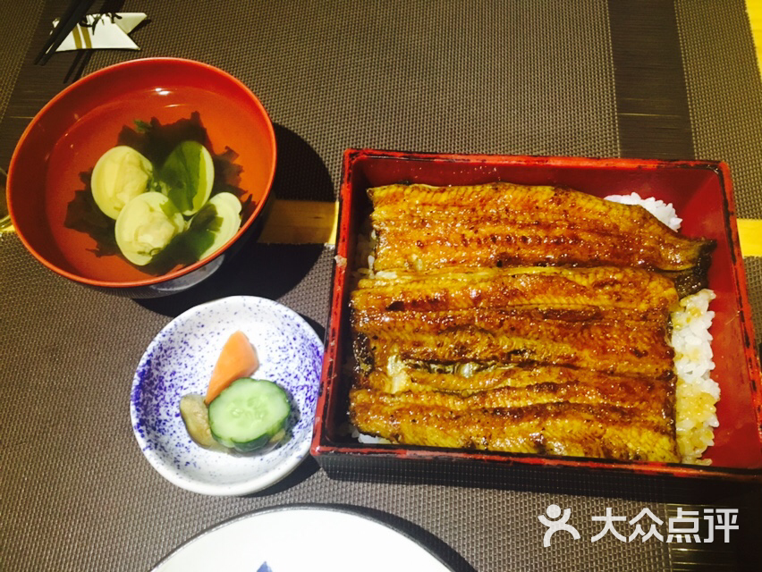 極上鰻魚飯