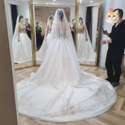-予白婚纱礼服馆