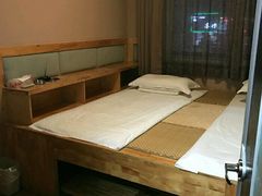 -正宜按摩养生坊(建设局店)