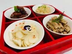-品悦酒店(三林古镇店)