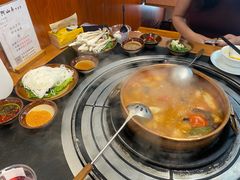 -阿山卓·野生菌火锅·纳西火塘烤肉