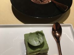 -余欢领鲜火锅(新街口店)
