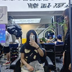 -藤野造型专业烫染接发