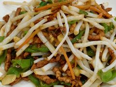 -丹水桥地锅鱼·翘嘴鲌·地方特色全鱼宴(丹江口大坝店)