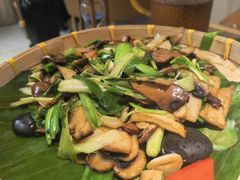 -云海肴·汽锅鸡·云南菜(广安门天虹店)