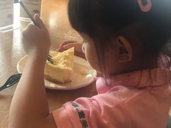 -星巴克臻选(莘庄仲盛店)