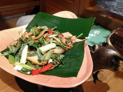 -云海肴·汽锅鸡·云南菜(天山百盛优客店)