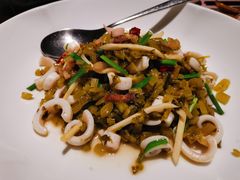 咸菜笋丝炒目鱼-新荣记(南京西路店)